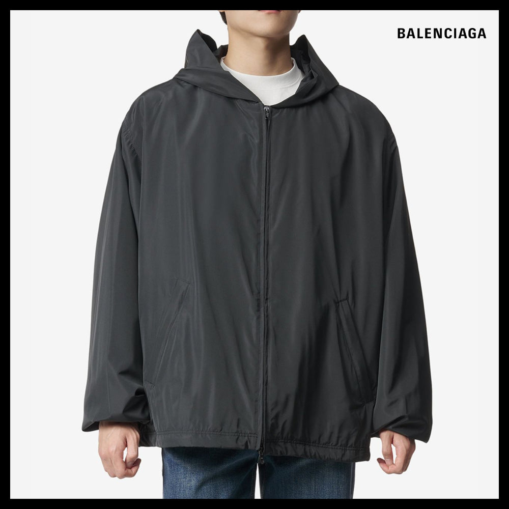 【BALENCIAGA】Back Logo Print Hooded Jacket Black