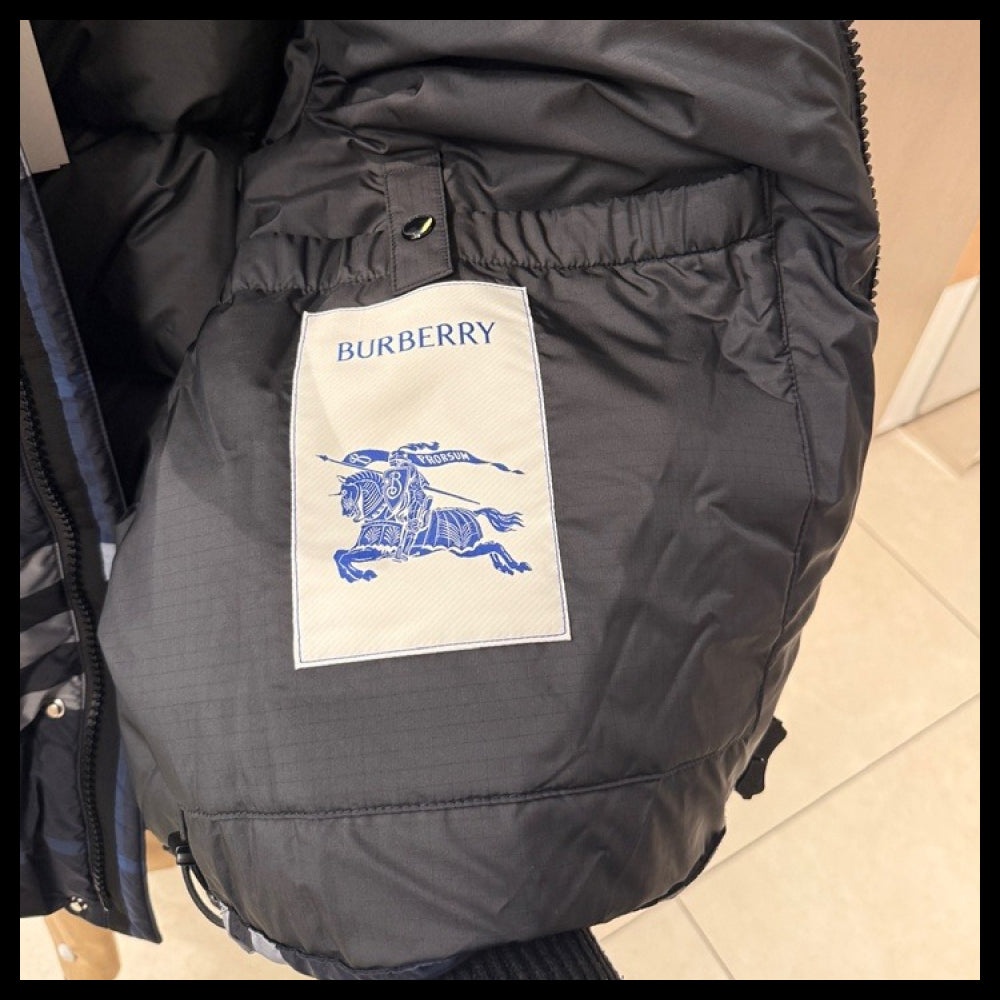 【Burberry】New Larrick EKD Check Lined Goose Down Padded