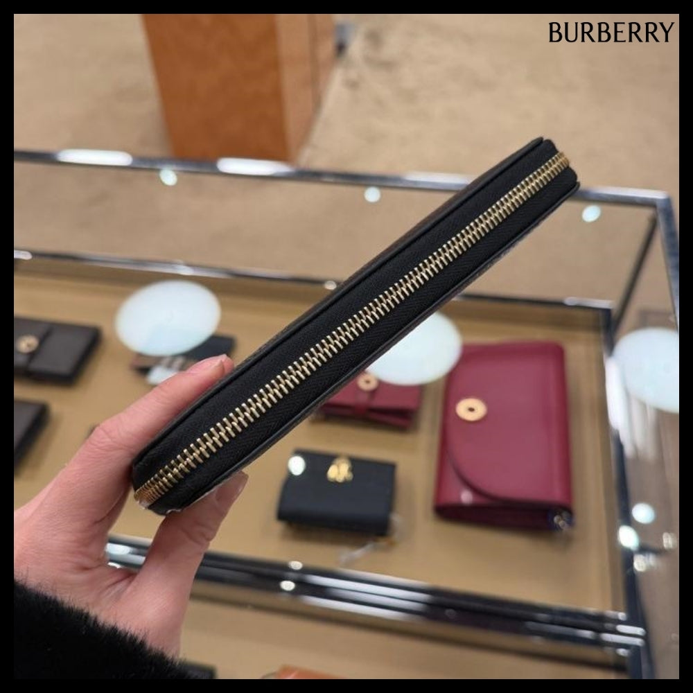 【Burberry】Logo Grained Leather Zip-Around Long Wallet