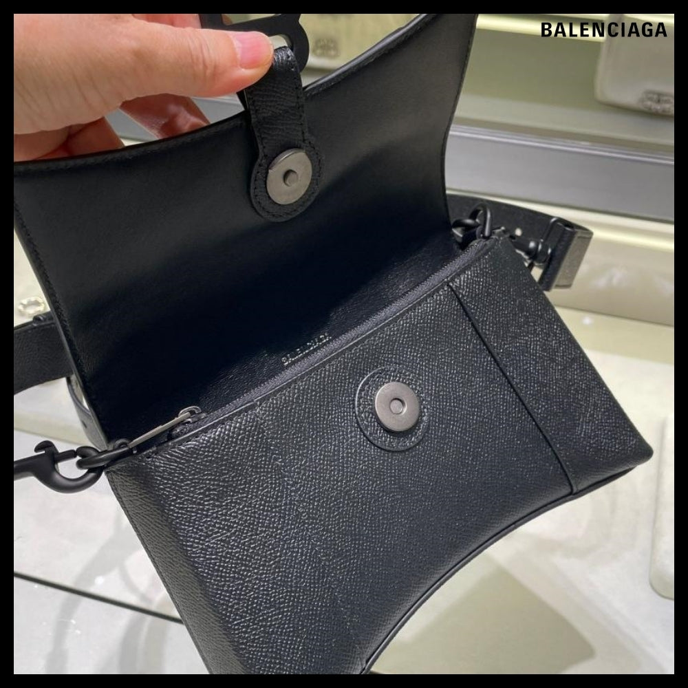 【BALENCIAGA】B Logo Downtown XXS Shoulder Bag