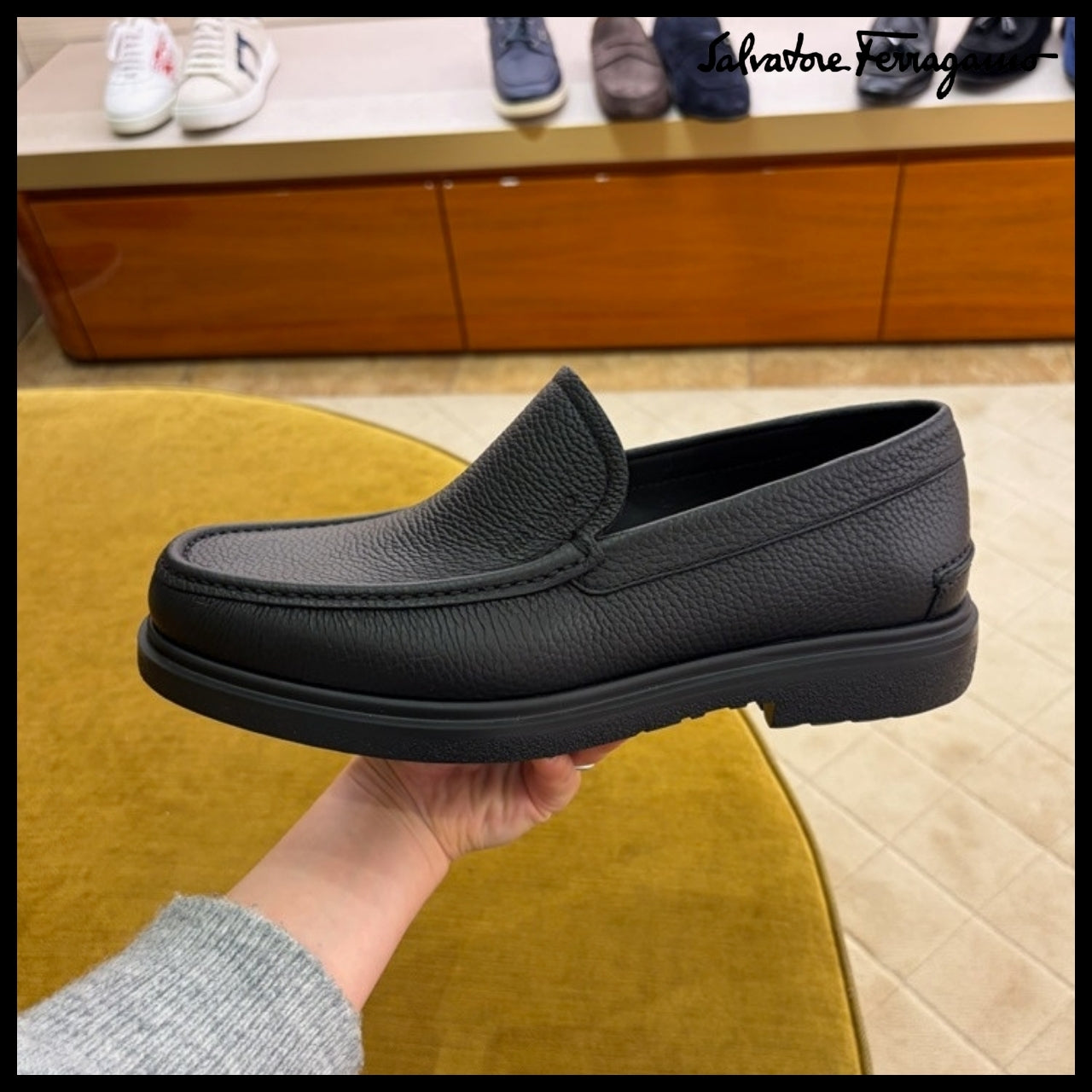 【FERRAGAMO】GENT GRAIN LEATHER LOAFERS BLACK