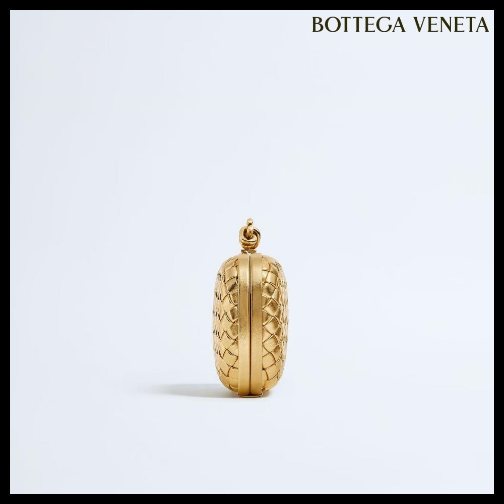 【韓国百貨店 BOTTEGA VENETA】Knot Clutch Bag Gold