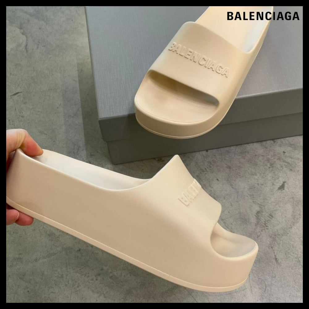 ★BALENCIAGAアウトレット セール ★Chunky Slide Sandal