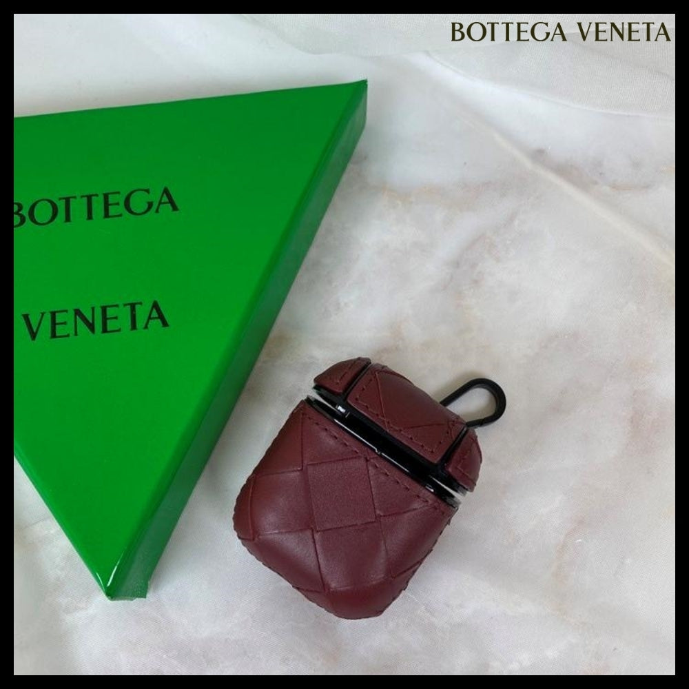 BOTTEGA VENETA Intrecciato AirPods Leather Case