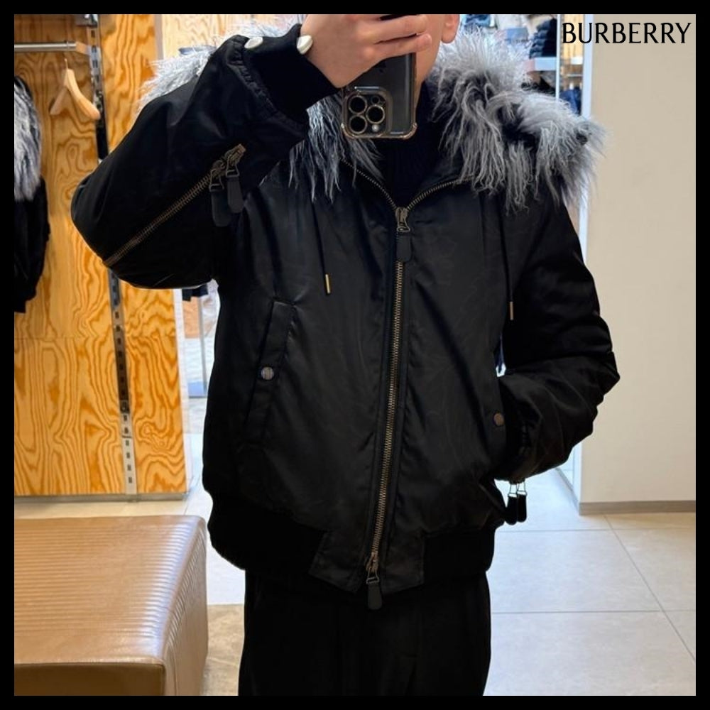 【Burberry】B Shield Shearling Fur Bomber Jacket Shadow