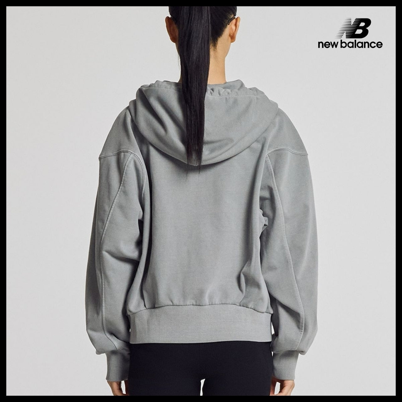 【New Balance】Women Essential Dyeing Hoodie Light Gray