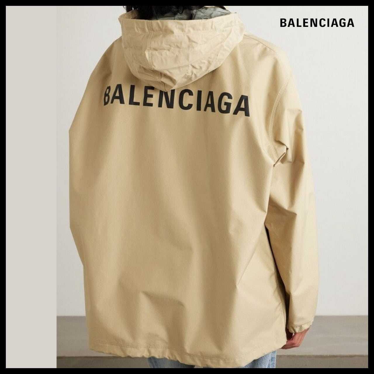【BALENCIAGA】Logo Raincoat Beige