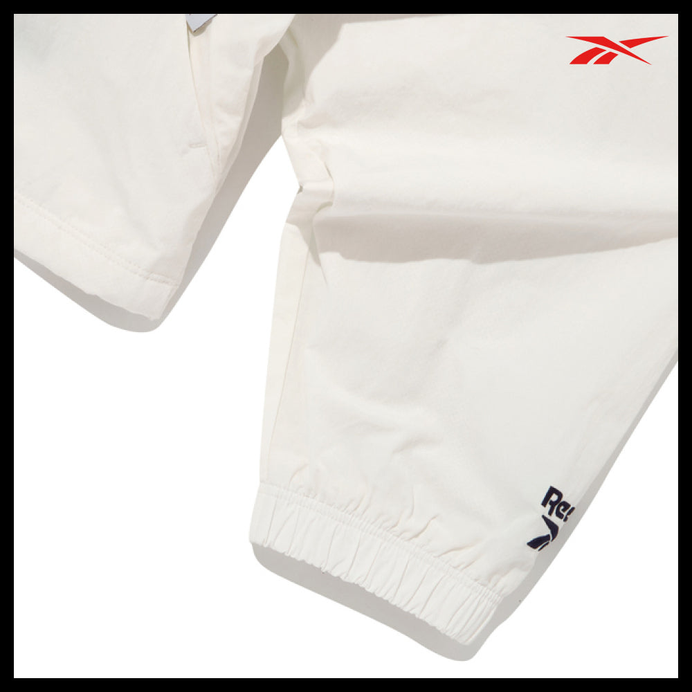 【REEBOK】Vector Flash Crop Windbreaker W Off White