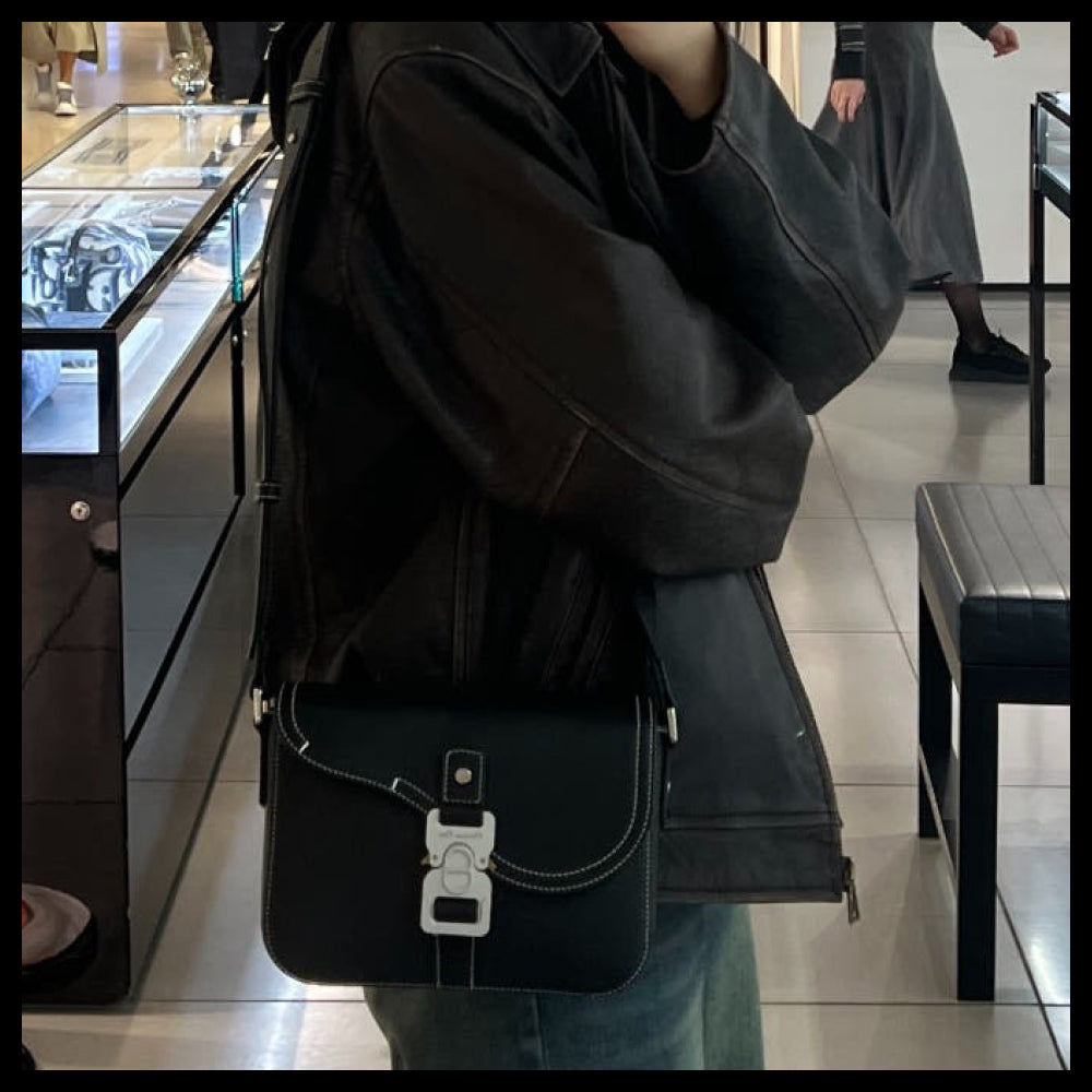 【Dior】Saddle Small Flap Strap Bag H00N