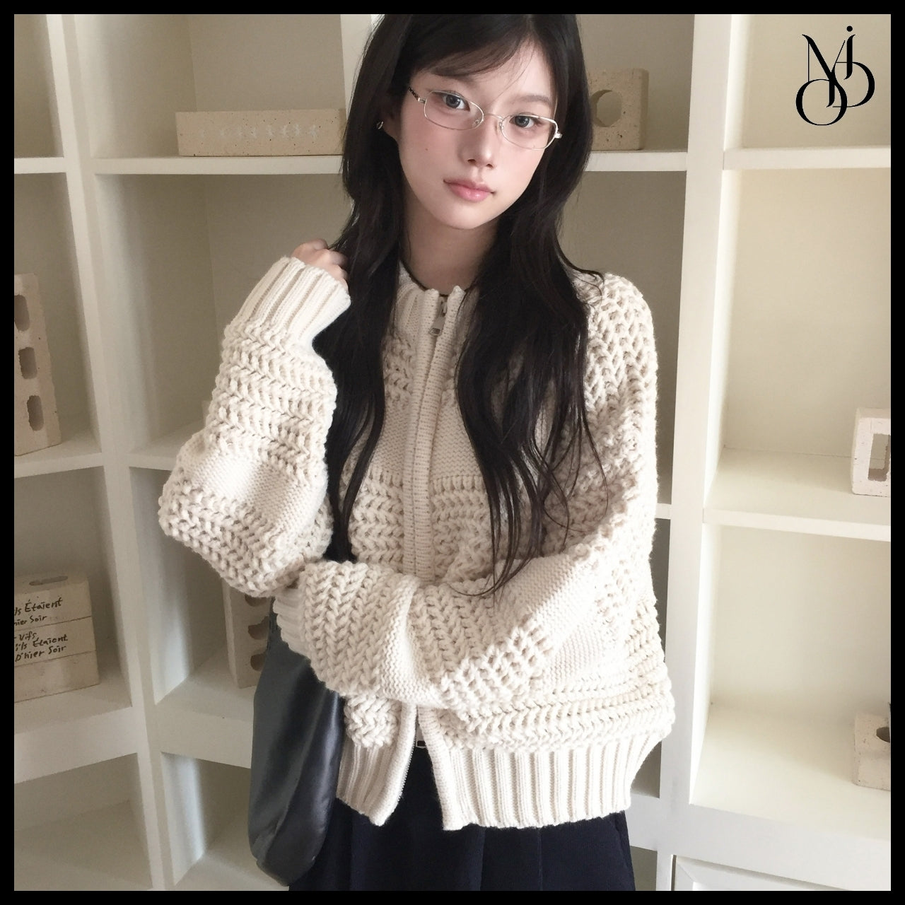 【MODIMOOD】Heavy Knit Half Zip-Up 2 Colors