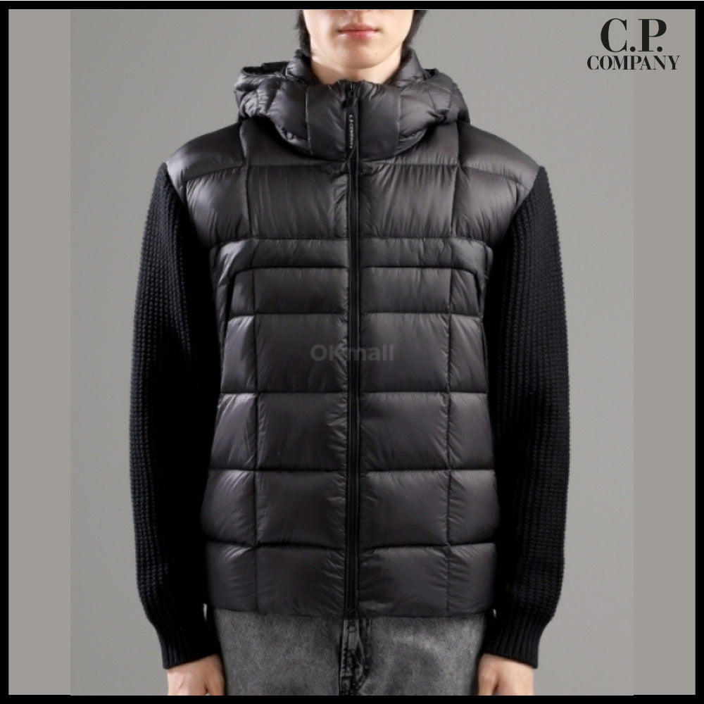 【CP COMPANY】 Extrafine Merino Wool Full Zip Goggle Sweater