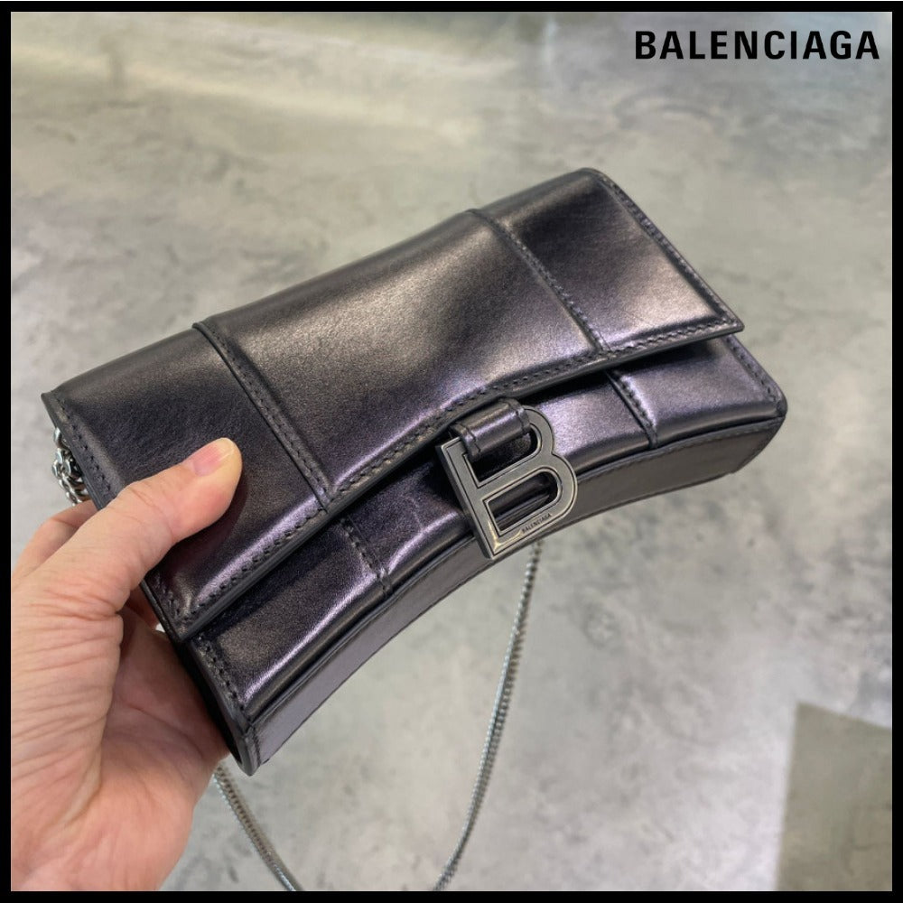 【BALENCIAGA 】Hourglass Metallic Calf Wallet Chain