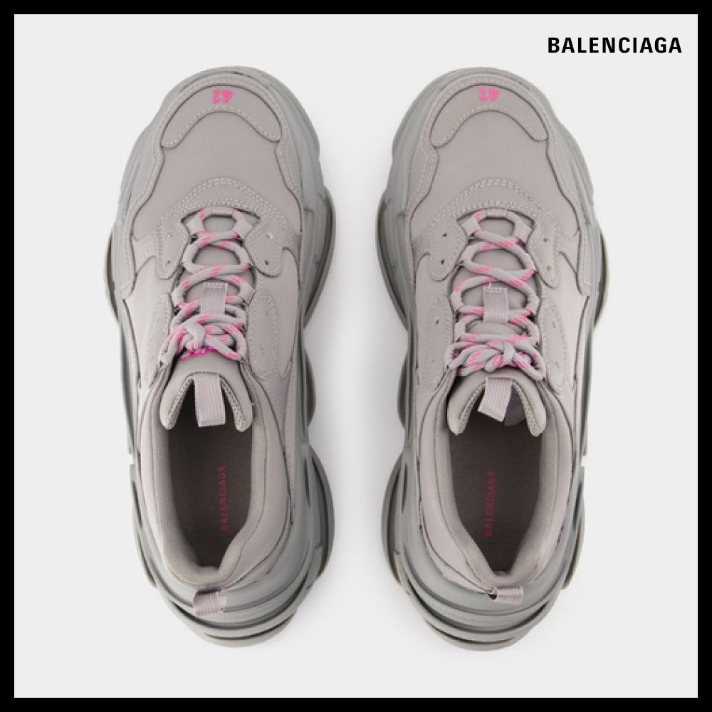 ★BALENCIAGAアウトレット セール ★Triple S Low-top Sneakers