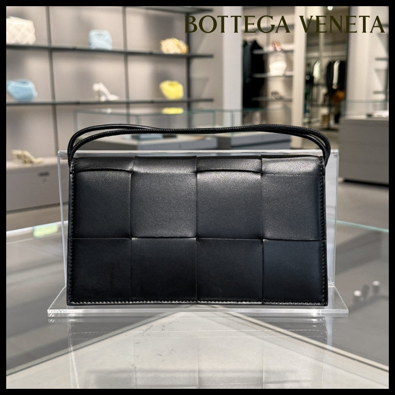 【Bottega Veneta】 Strap Wallet Black