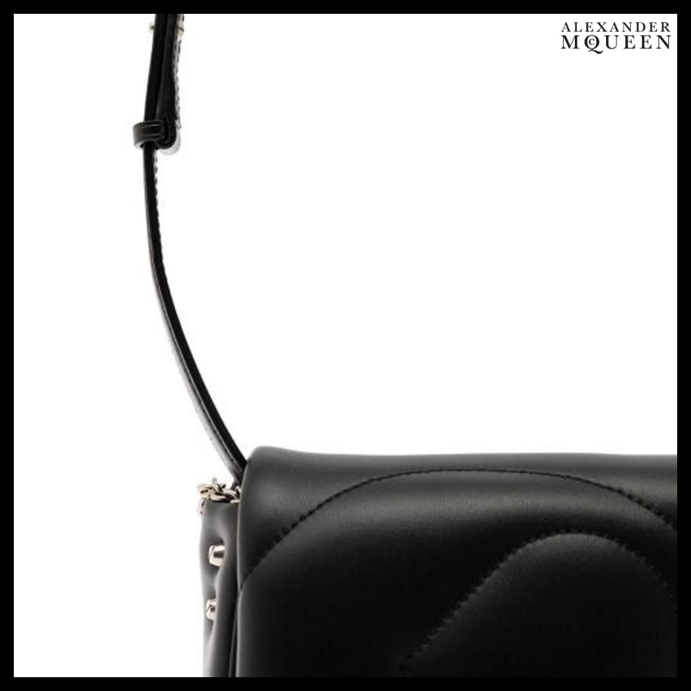 【Alexander Mcqueen】Leather Small Seal Shoulder Bag Black
