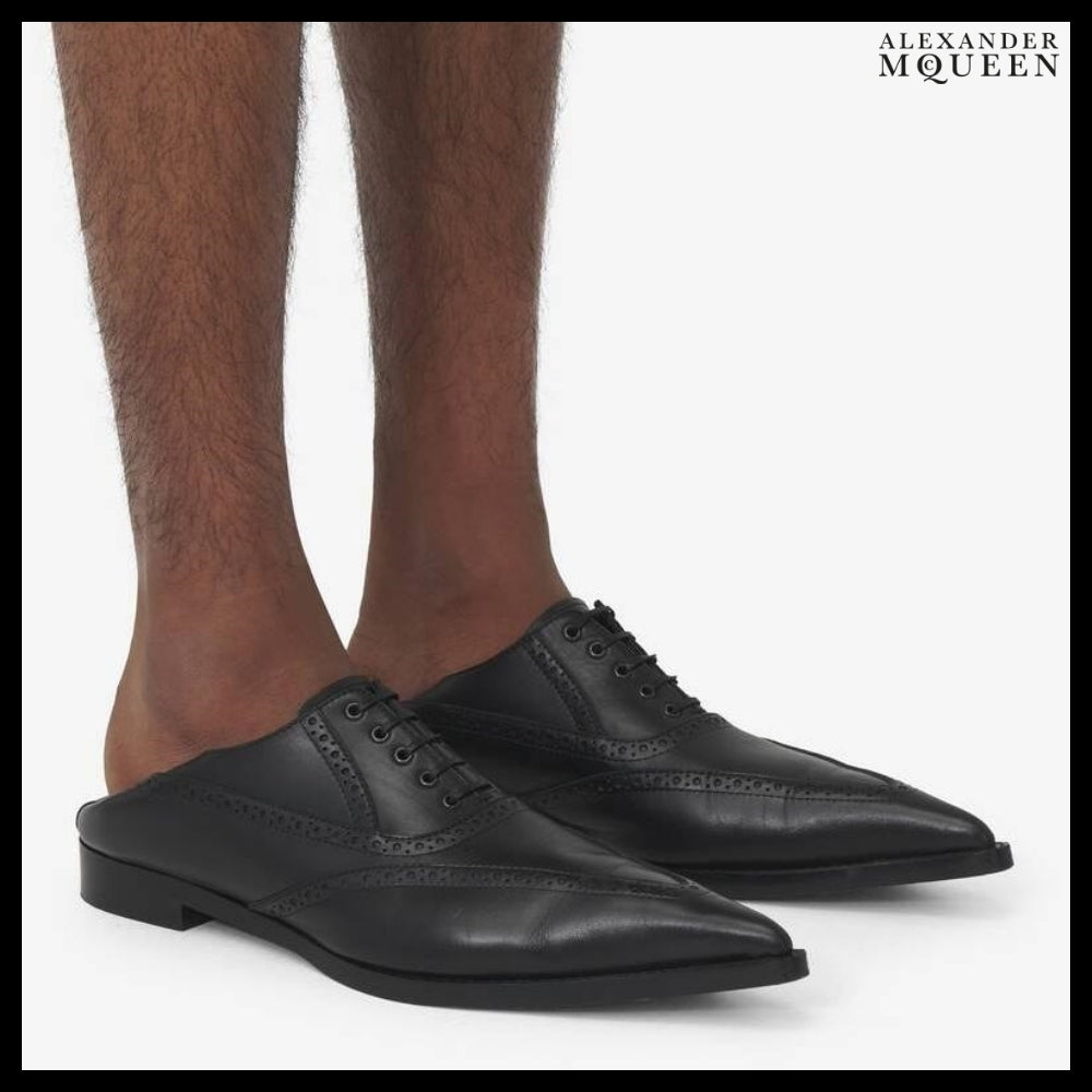 【Alexander Mcqueen】Birdee Brogue Lace-Up Closure