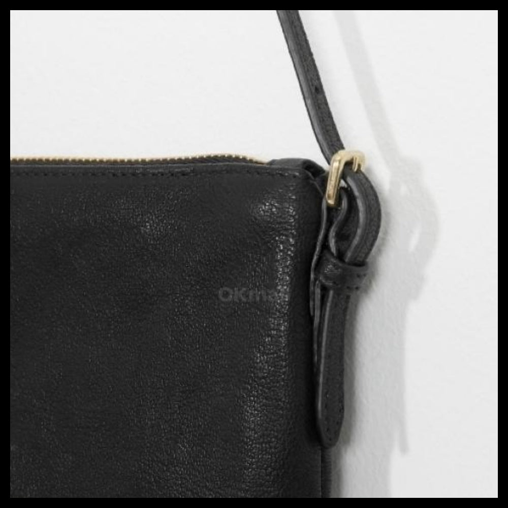 【MIU MIU】Embossed Lettering Logo Nappa Leather Mini Pouch