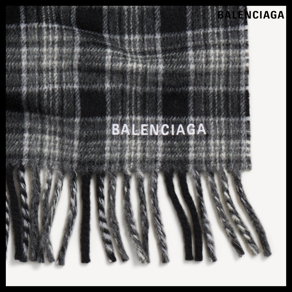 【BALENCIAGA】Hooded Scarf Gray