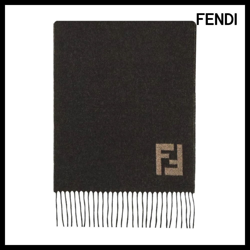 【FENDI】Brown Muffler