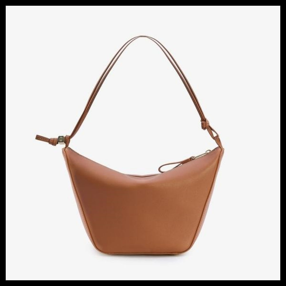 【LOEWE】Hammock Style Mini Leather Shoulder Bag