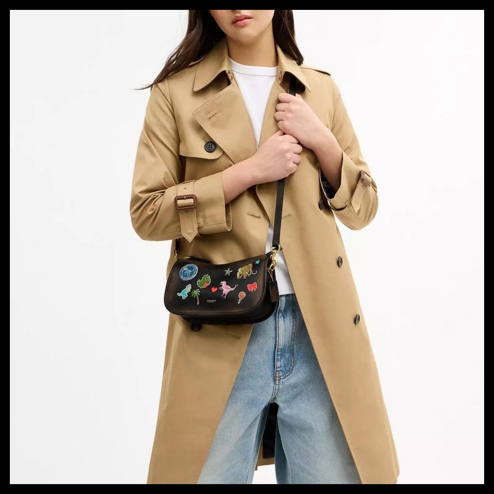 【Coach】Lexy Tenth Birthday Waverly Bag In Loved Leather
