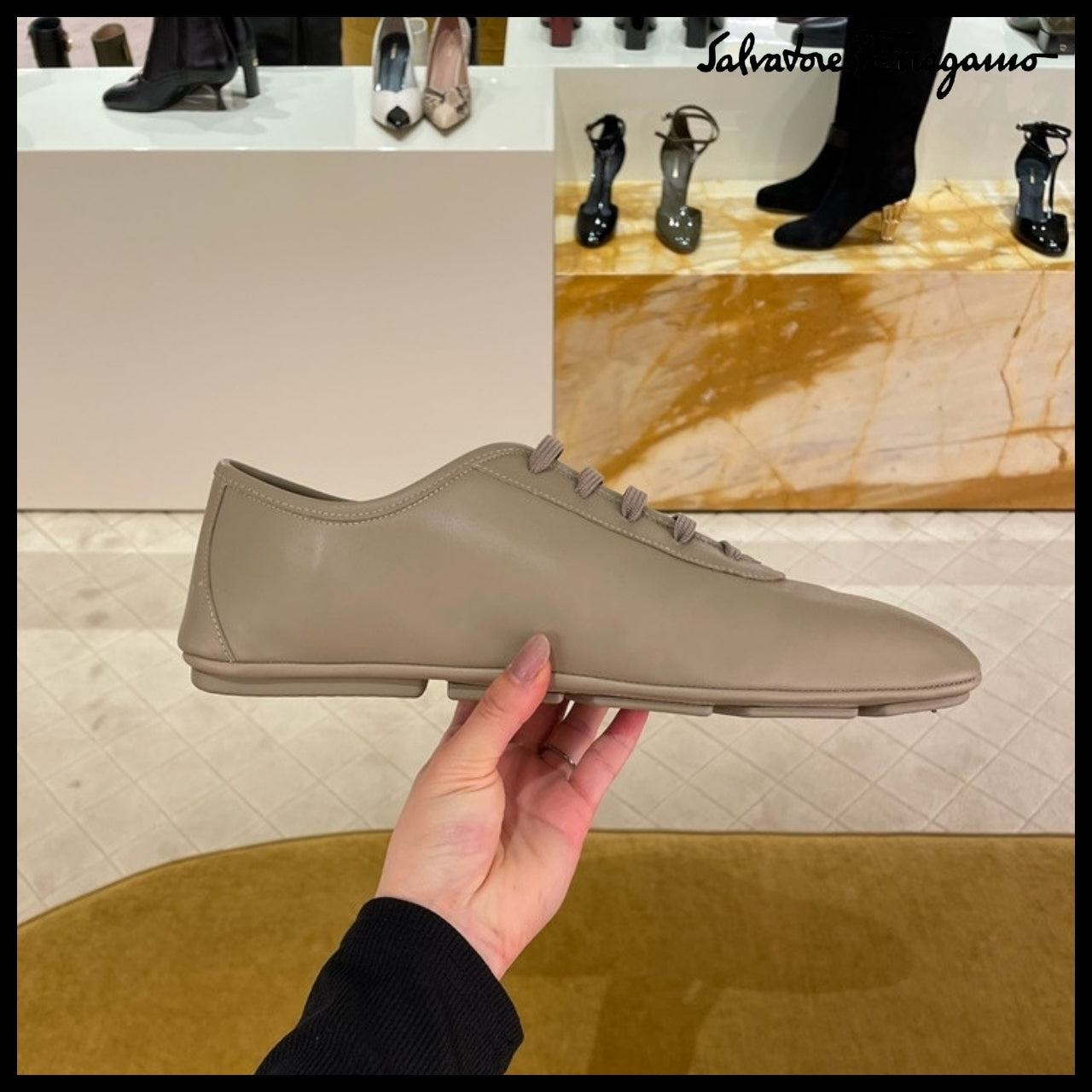 【FERRAGAMO】BOND CALF LEATHER LACE-UP LOAFERS BEIGE