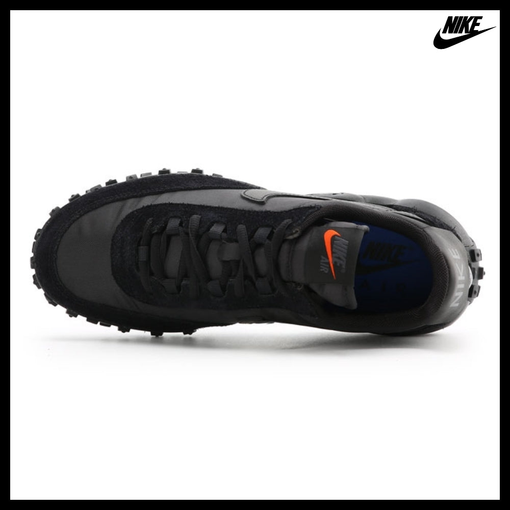 Nike ESSENTIALS Air Max Waffle SP