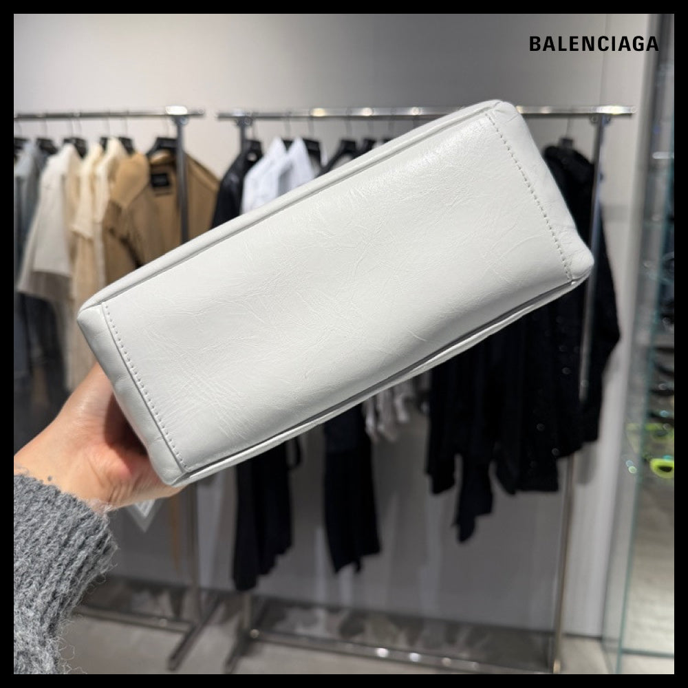 ★Balenciaga アウトレット セール ★Monaco Small Sling Bag