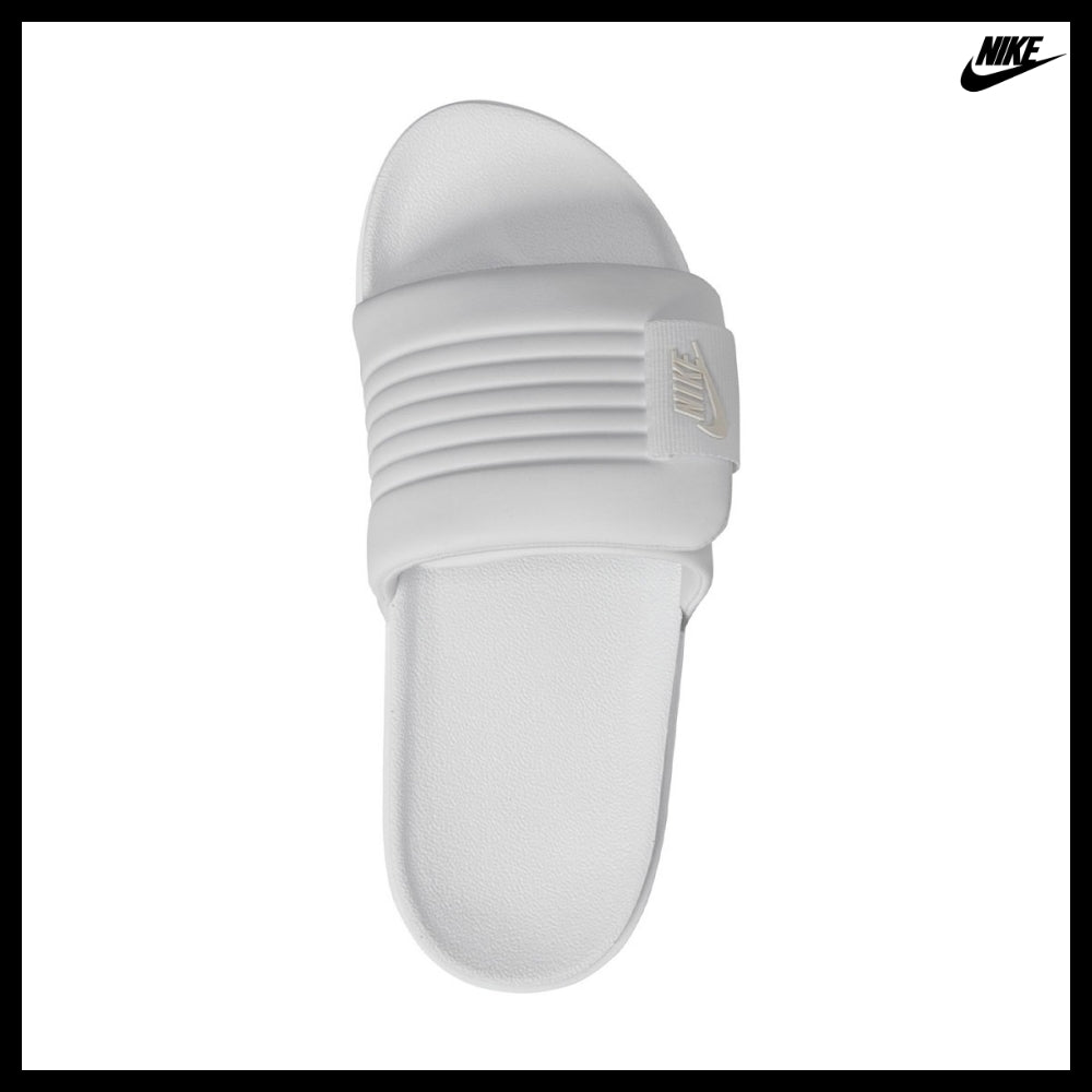 【NIKE】Offcourt Adjust Slide Women’s White