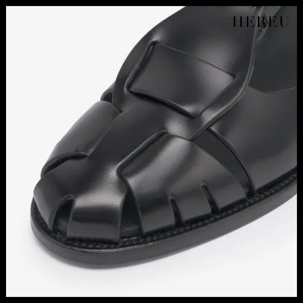 【HEREU】Pesca Cut Out Sandals Black
