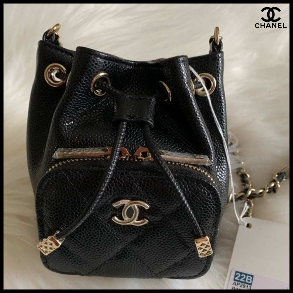 【CHANEL】Mini Bucket Crossbody Bag Black