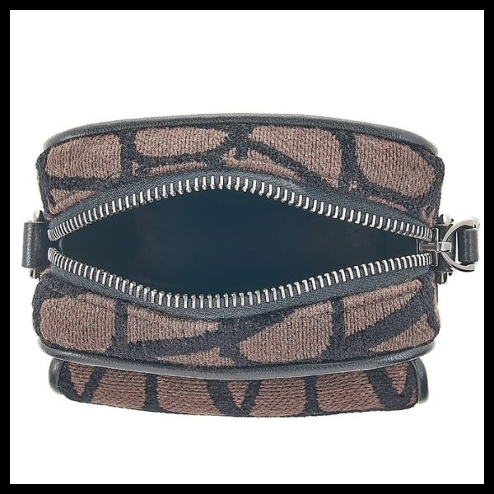 【VALENTINO】Men's Iconography V Logo Crossbody Bag