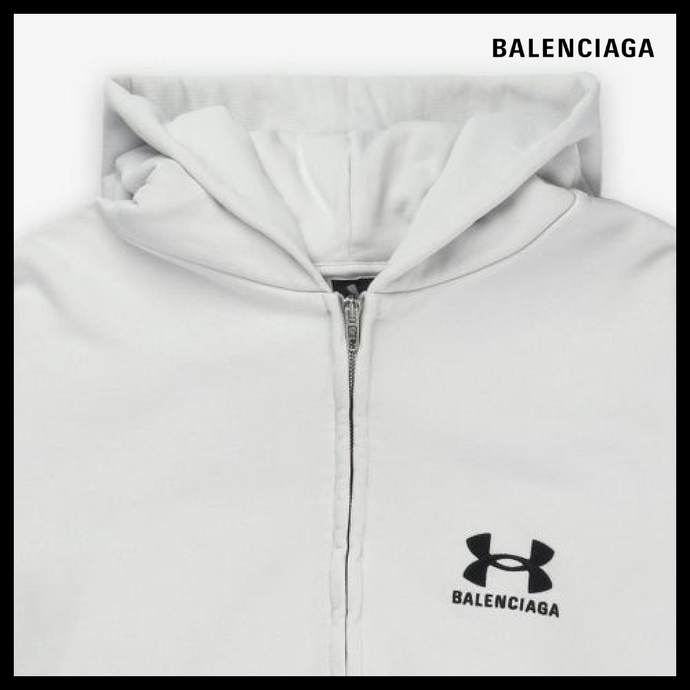 【BALENCIAGA】Under Armour Regular Fit Zip Up Hood