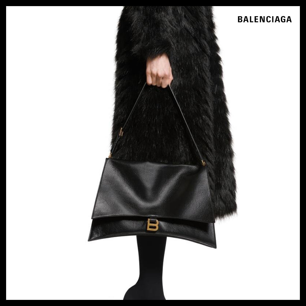 【BALENCIAGA】Crush Large Sling Handbag Black