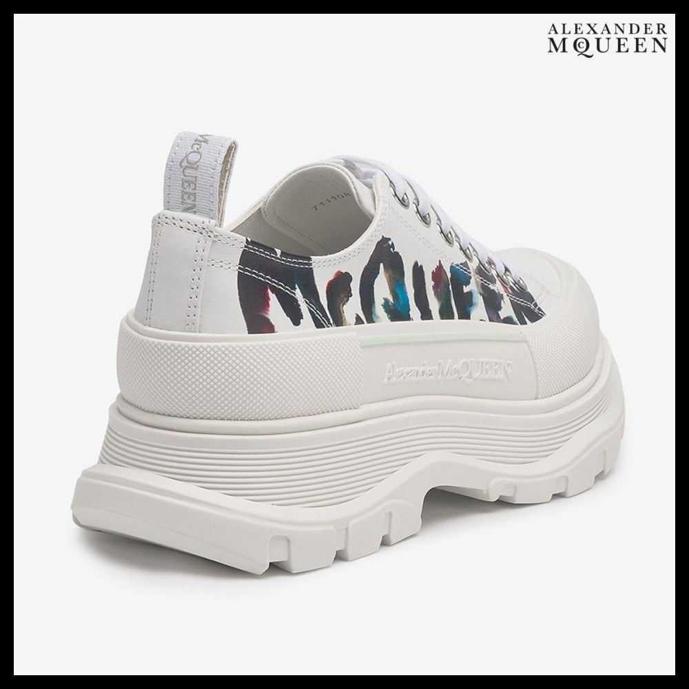 【Alexander Mcqueen】Graffiti Tread Slick Sneakers 711108