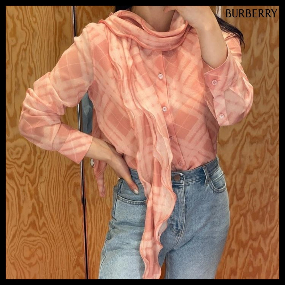 【Burberry】Ruffle Check Silk Blouse Candy