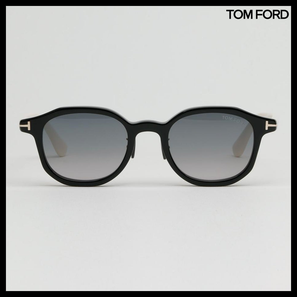 【TOM FORD】Black Horn-Rimmed Sunglasses Grey Gradient Tint