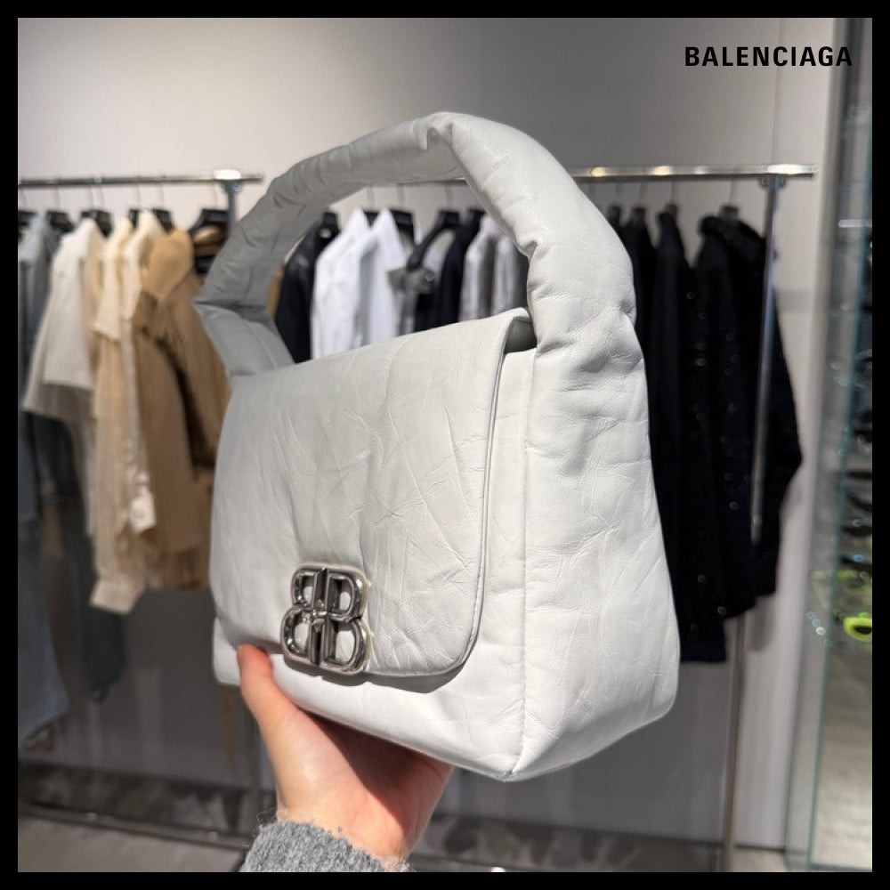 ★Balenciaga アウトレット セール ★Monaco Small Sling Bag