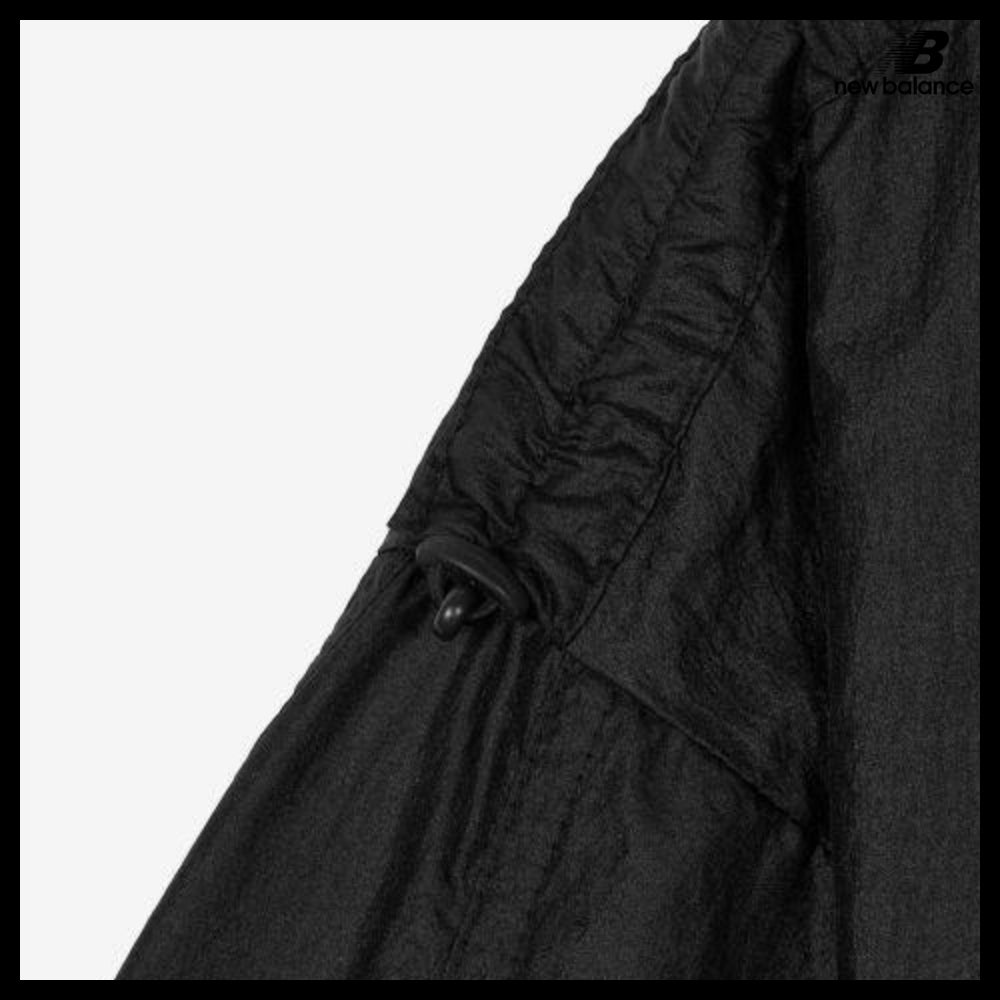 【New Balance】Women 204 Lightweight Woven Jacket
