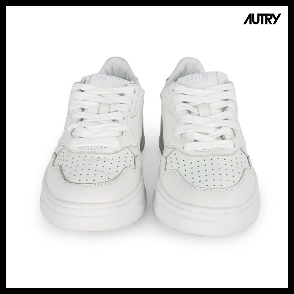 【AUTRY】Medalist Leather Low Top White