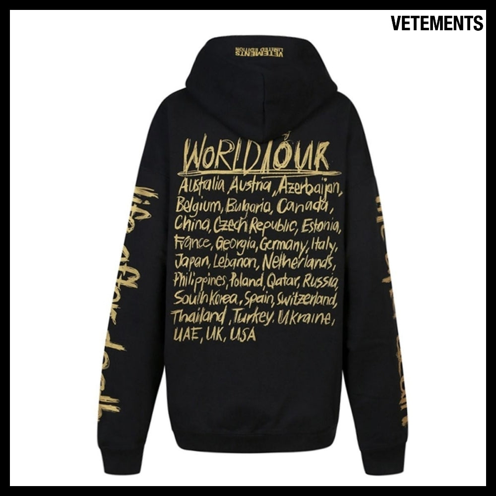 ◆VETEMENTS◆ World Tour Graffiti Gold Logo Print Hoodie