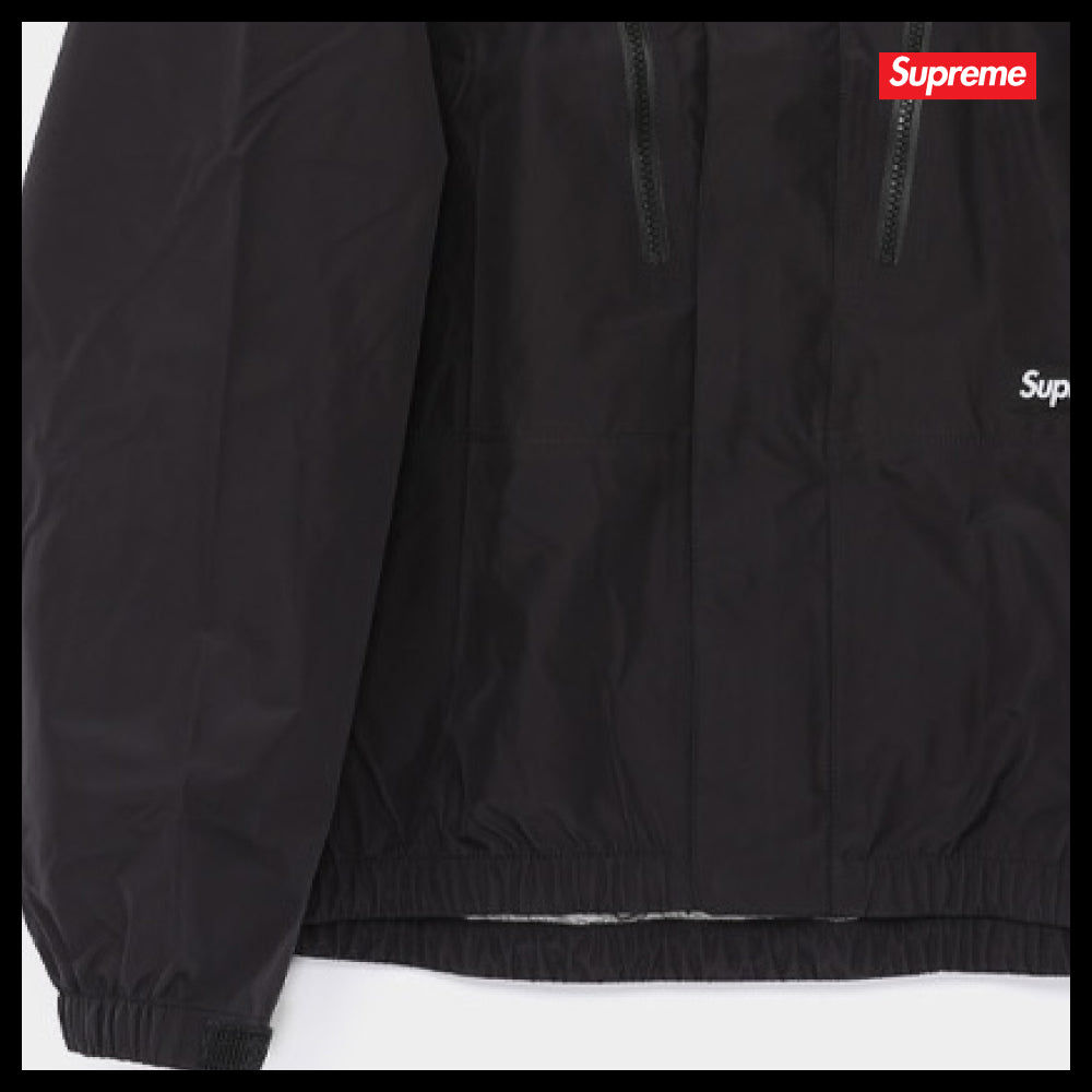 【100%正規品保証 Supreme】 Taped Seam Shell Hooded Jacket