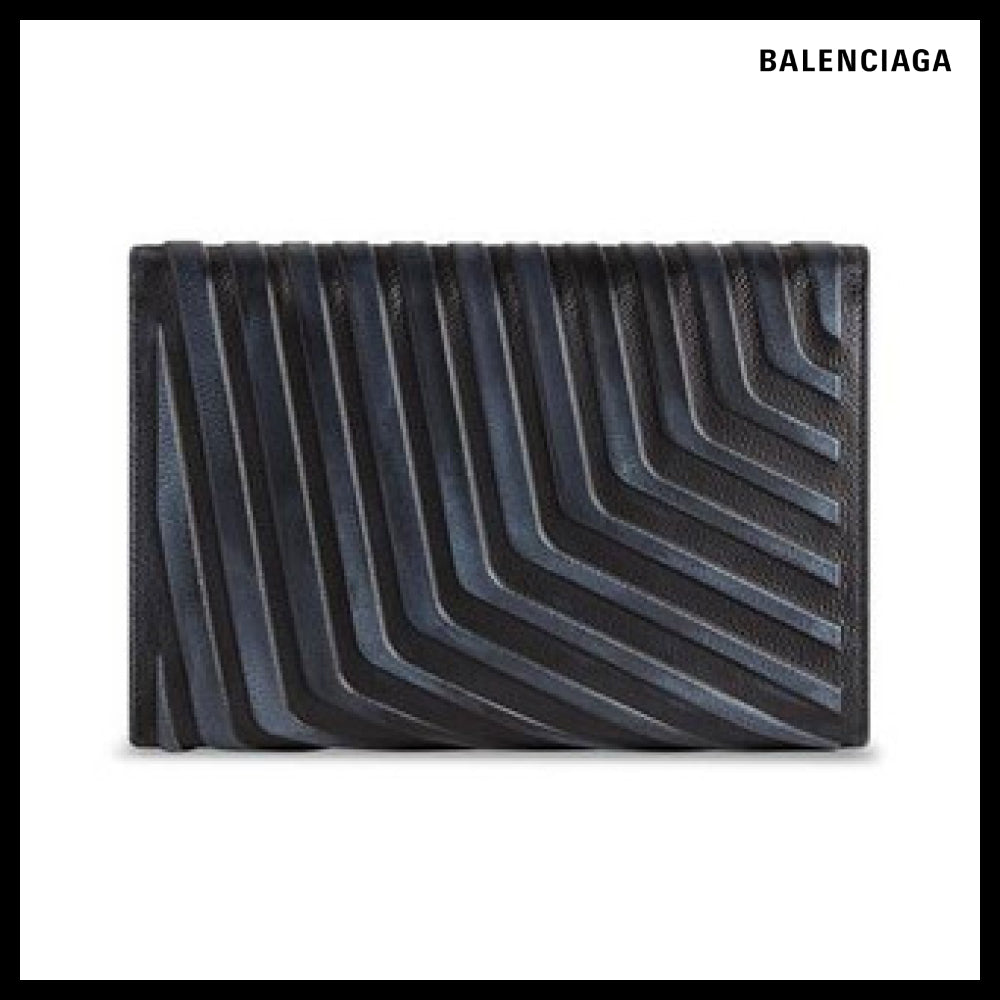 【BALENCIAGA】Car Flap Bag with Strap Dirty Effect Black