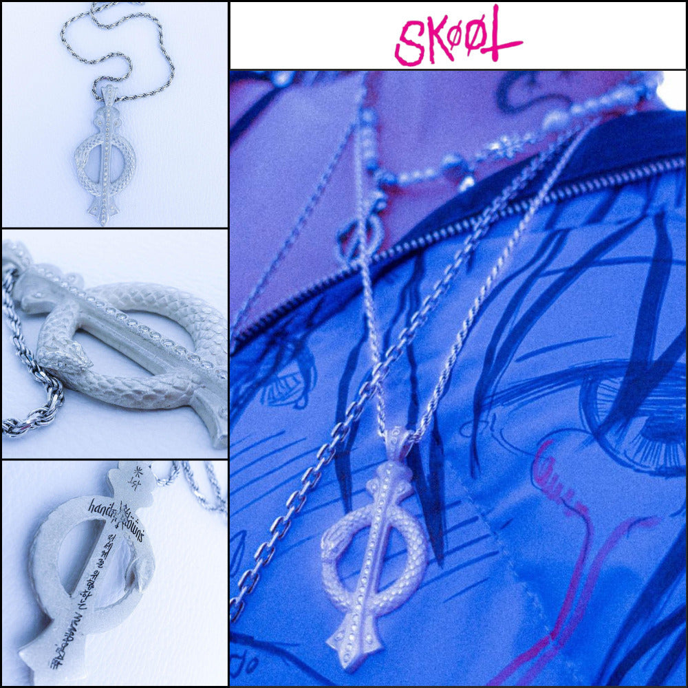 【SKOOT】White Snake Necklace