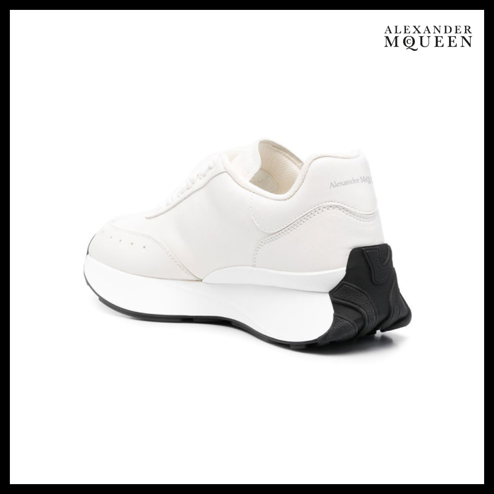 【Alexander Mcqueen】Runner Sneakers White