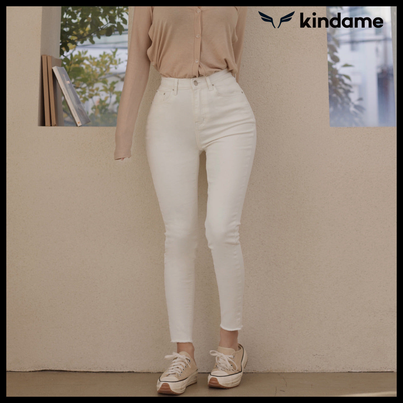 【KINDAME】Hip Volume-Up Skinny Back Ivory Jeans