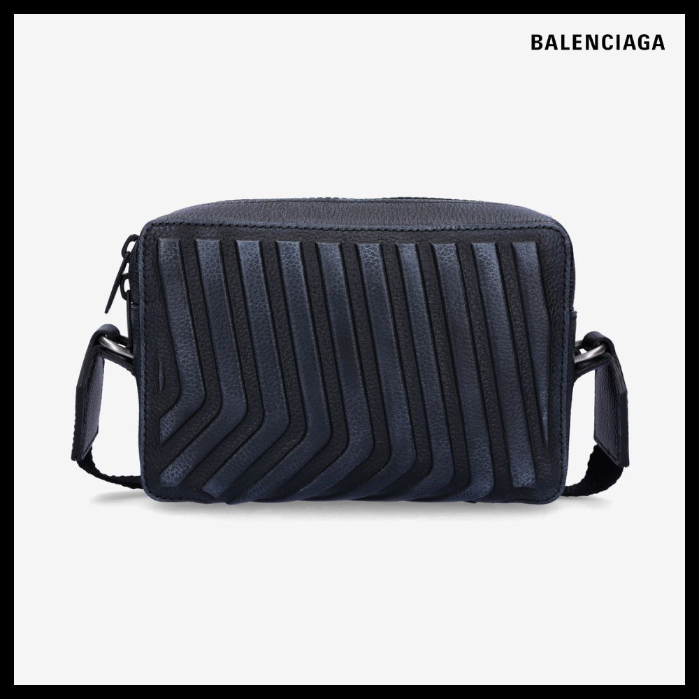 【BALENCIAGA】Car Dirty Effect Shoulder Bag Black