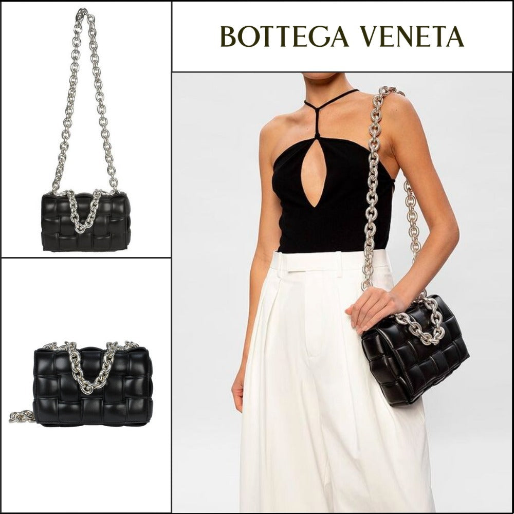 【BOTTEGA VENETA】Chain Padded Cassette Bag