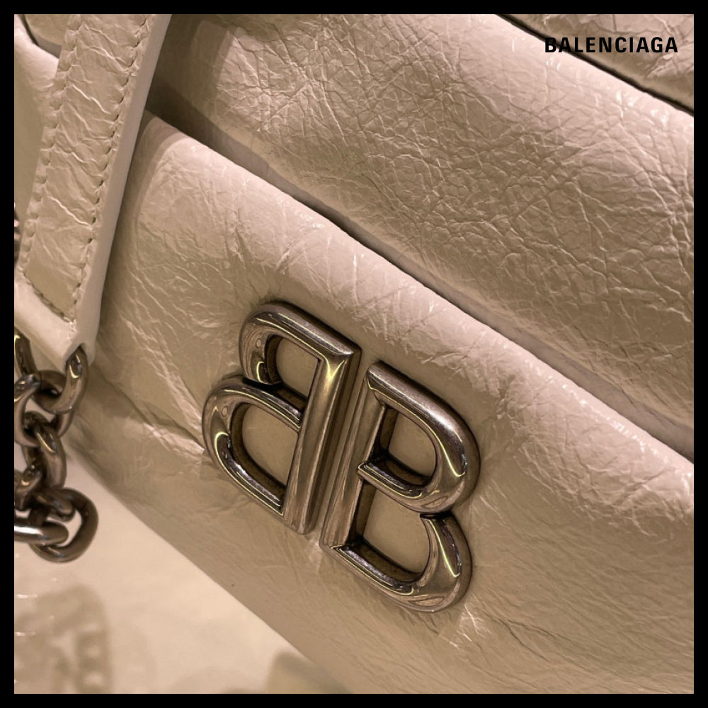 ★BALENCIAGAアウトレット セール ★Monaco Camera Bag Xs