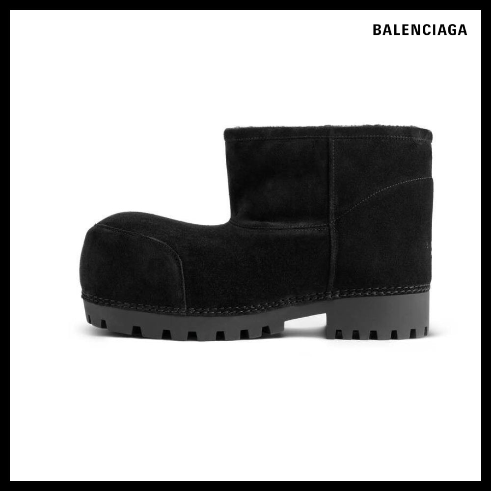 【BALENCIAGA】Alaska Fur Booties Black